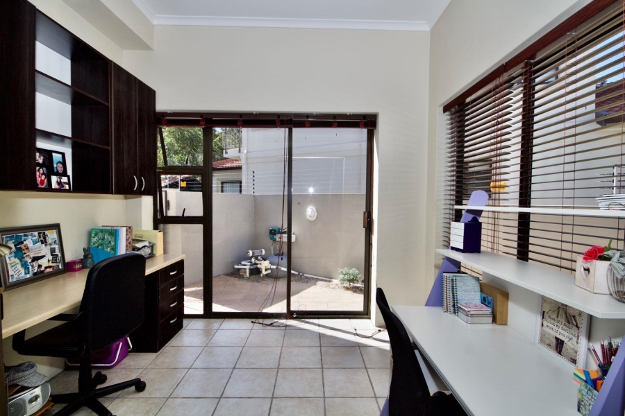 4 Bedroom Property for Sale in West Beach Western Cape